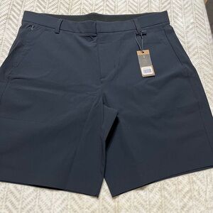 NOBULL Men's Black Flat Front Shorts